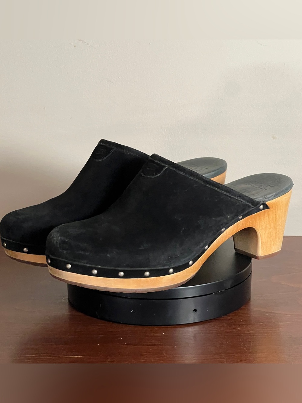 Ugg Abbie Clog - Wooden Sole, Leather Suede Upper, Shearling Lined - US 12 - Picture 7 of 14